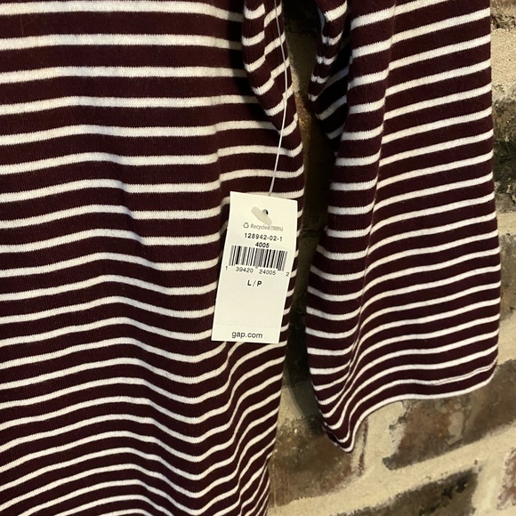 NWT Gap Striped Top - Large Petite - Picture 3 of 3